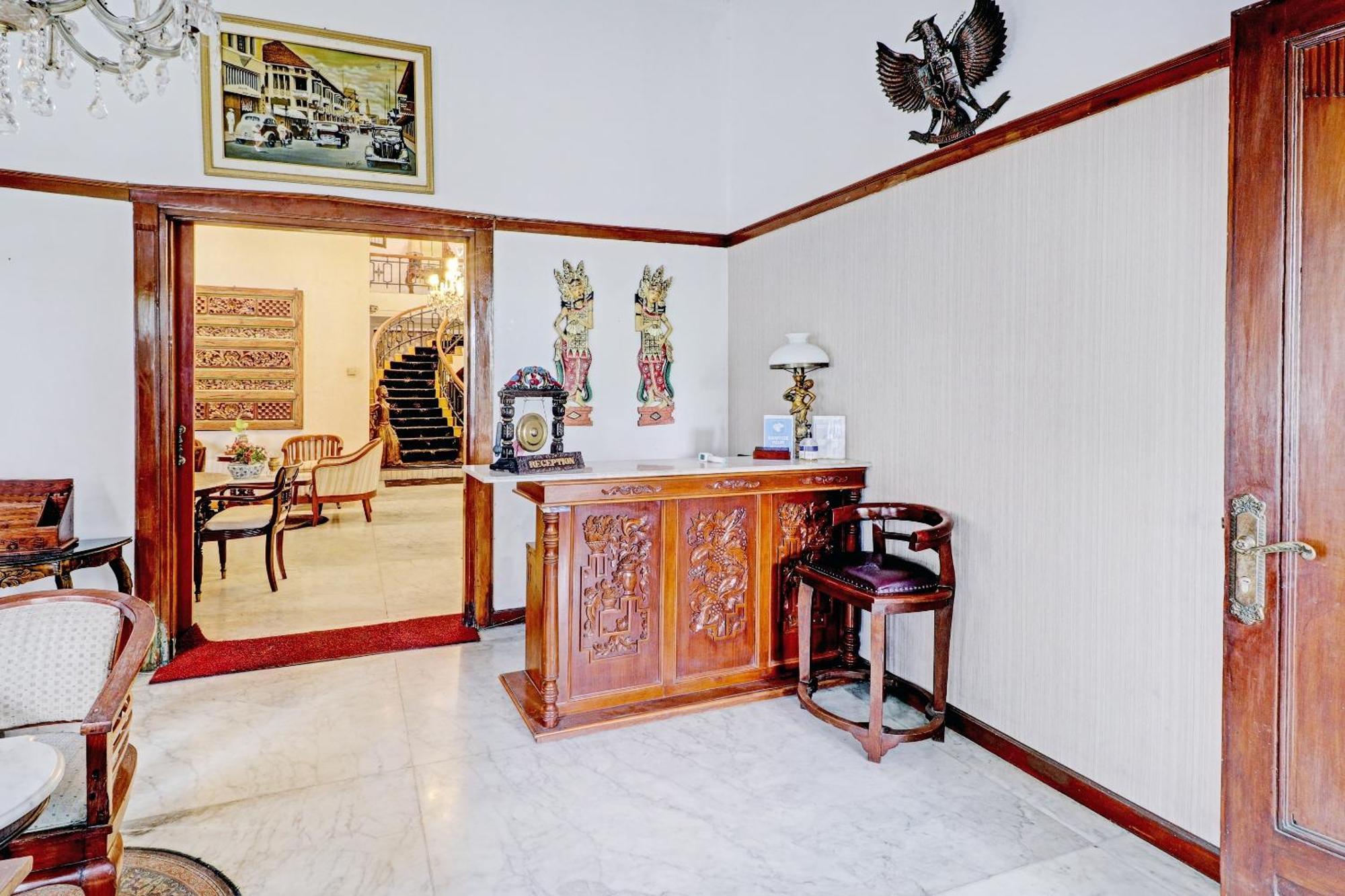 Hotel O Bandung Near Stadion Siliwangi Formerly The Ethnic Hotel Μπαντούνγκ Εξωτερικό φωτογραφία